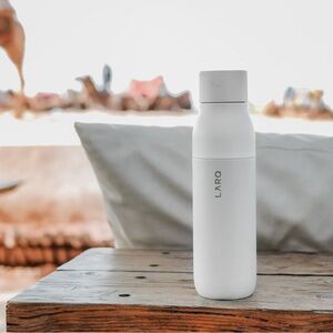 LARQ self-cleaning water bottle in white, 25oz